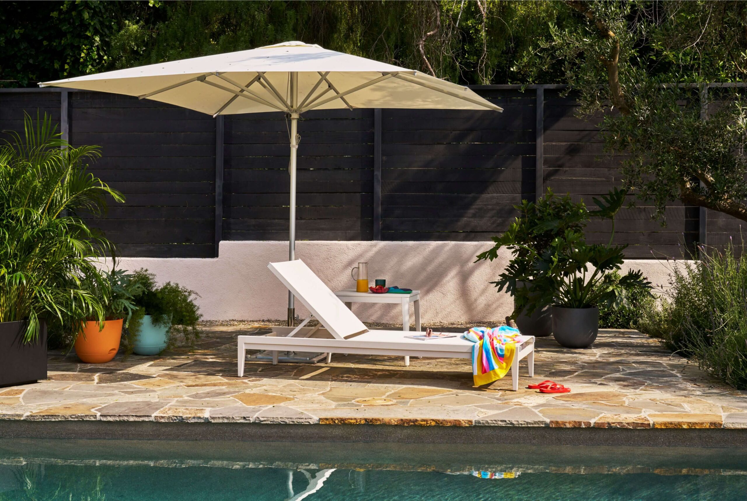 Choosing the Right Outdoor Umbrella: Style, Size, and Functionality